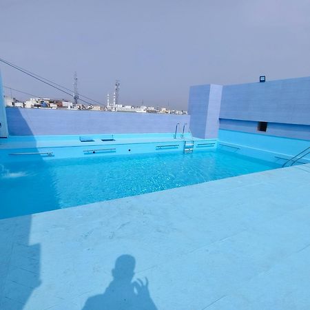 فندق سيتي هارت شيردي المظهر الخارجي الصورة
